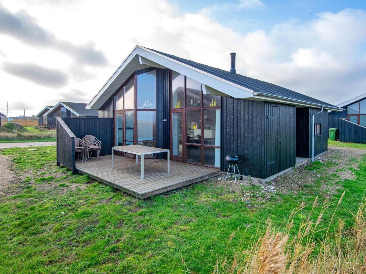 Three-Bedroom Holiday Home In Ulfborg 27 Thorsminde Exterior photo